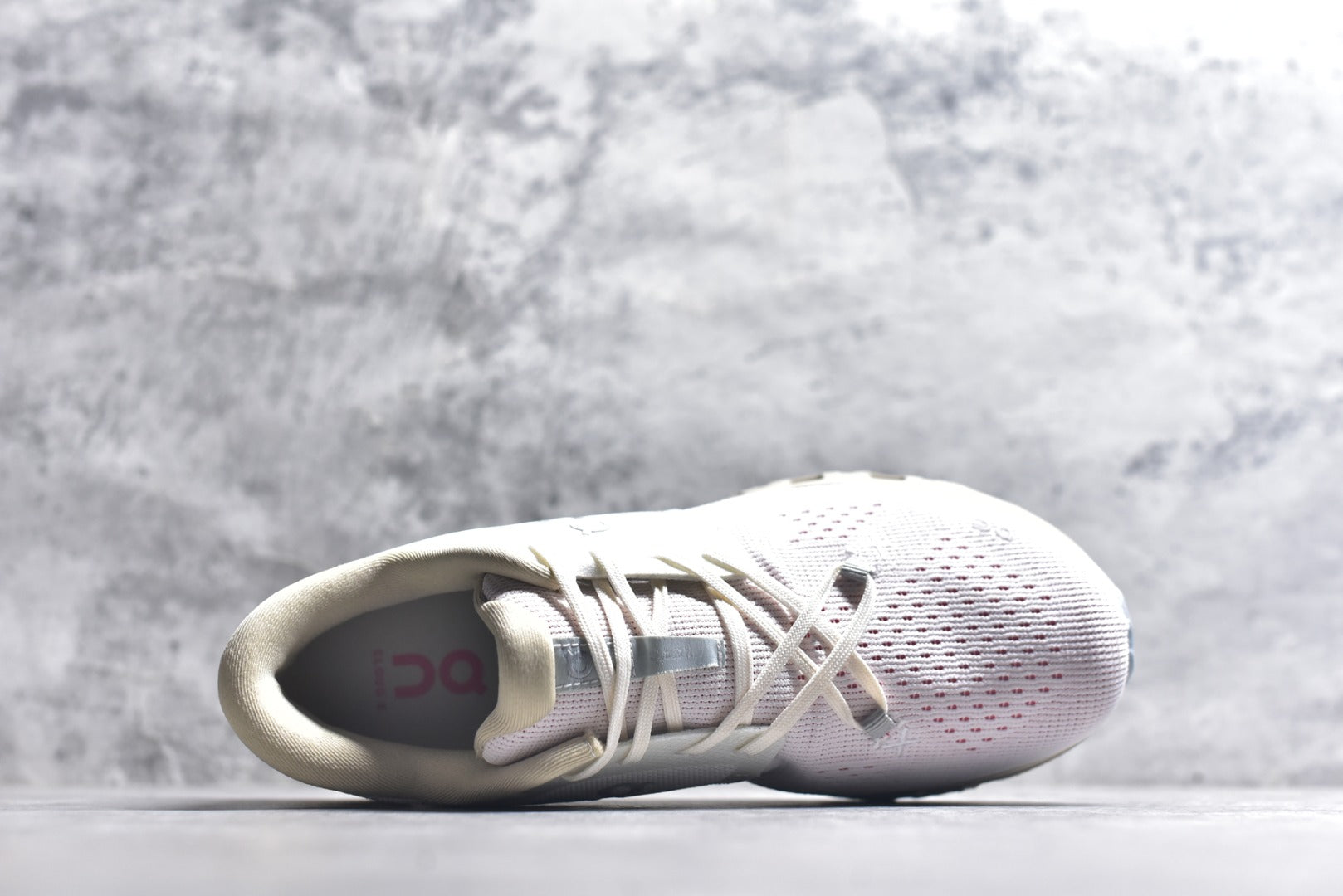On Cloud X 4 Women's Low-Top Running Sneaker 3WE30073297