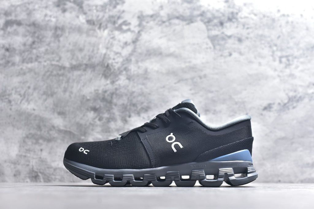 On Cloud X 4 Low-Top Running Sneaker 3ME30041446
