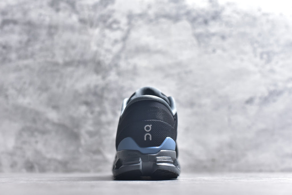 On Cloud X 4 Low-Top Running Sneaker 3ME30041446