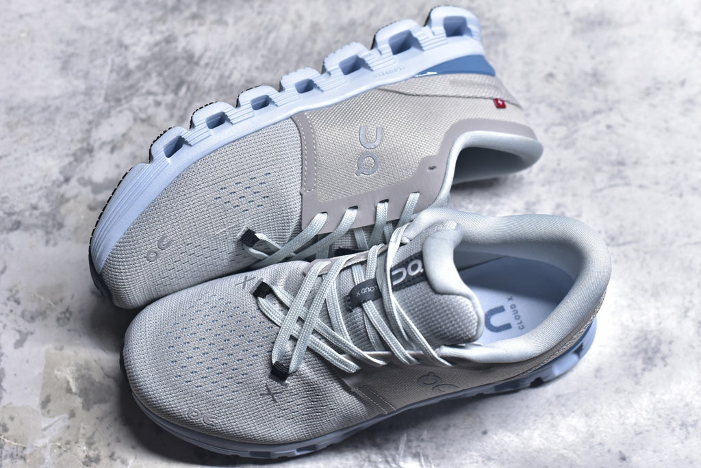 On Cloud X 4 Women's Low-Top Running Sneaker 3WE30073278