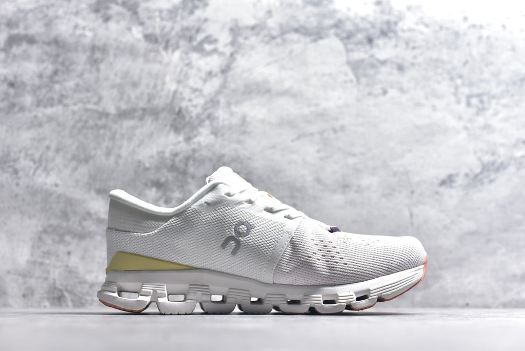 On Cloud X 4 Women's Low-Top Running Sneaker 3WE30071217