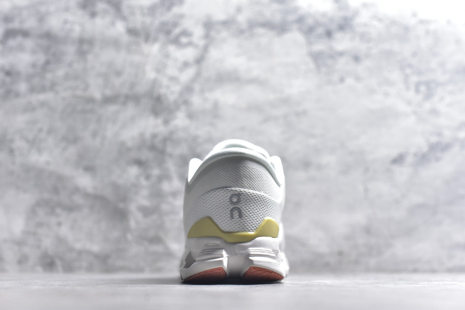 On Cloud X 4 Women's Low-Top Running Sneaker 3WE30071217