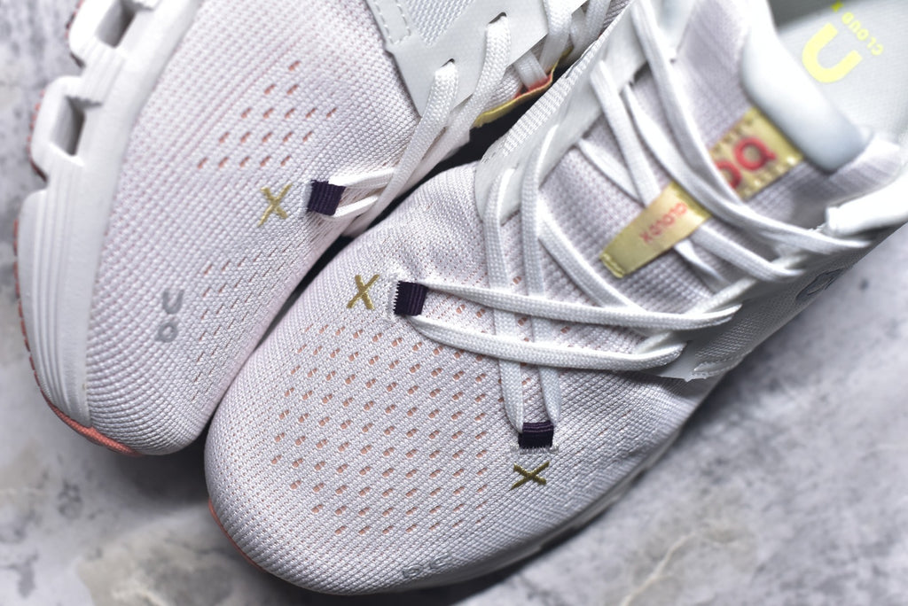 On Cloud X 4 Women's Low-Top Running Sneaker 3WE30071217