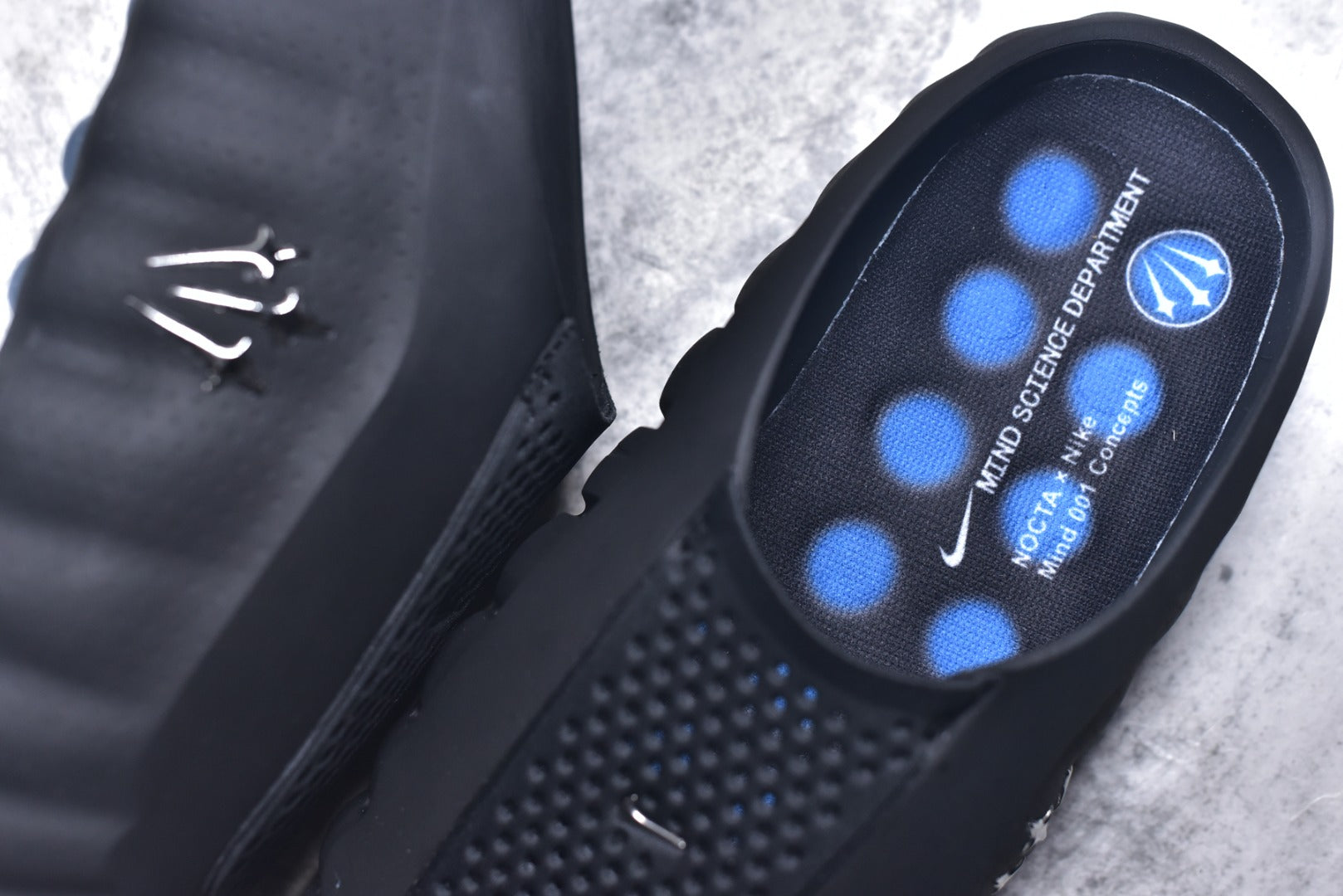 Chrome Hearts x Nike Mind 001 Collaboration Closed-Toe Massage Slide HY5028-200