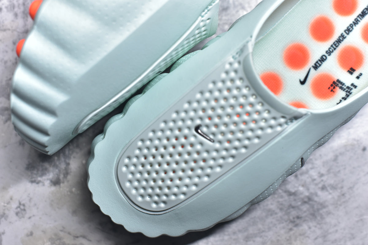Nike Mind 001 Closed-Toe Massage Slide HQ4309-300 Mint Green