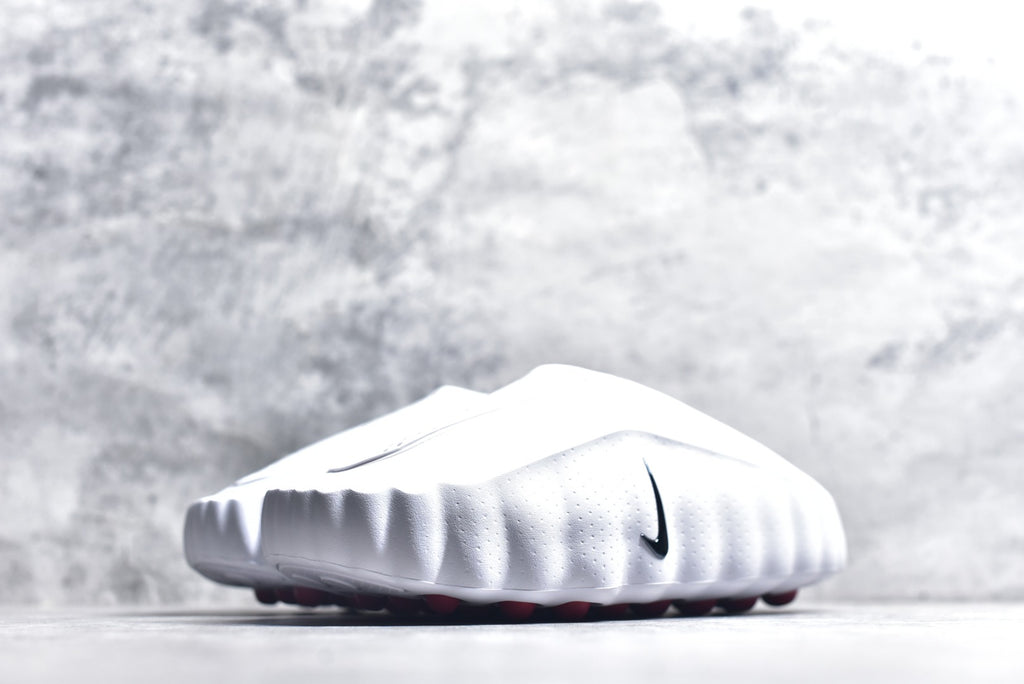 Nike Mind 001 Closed-Toe Massage Slide HQ4307-003 White