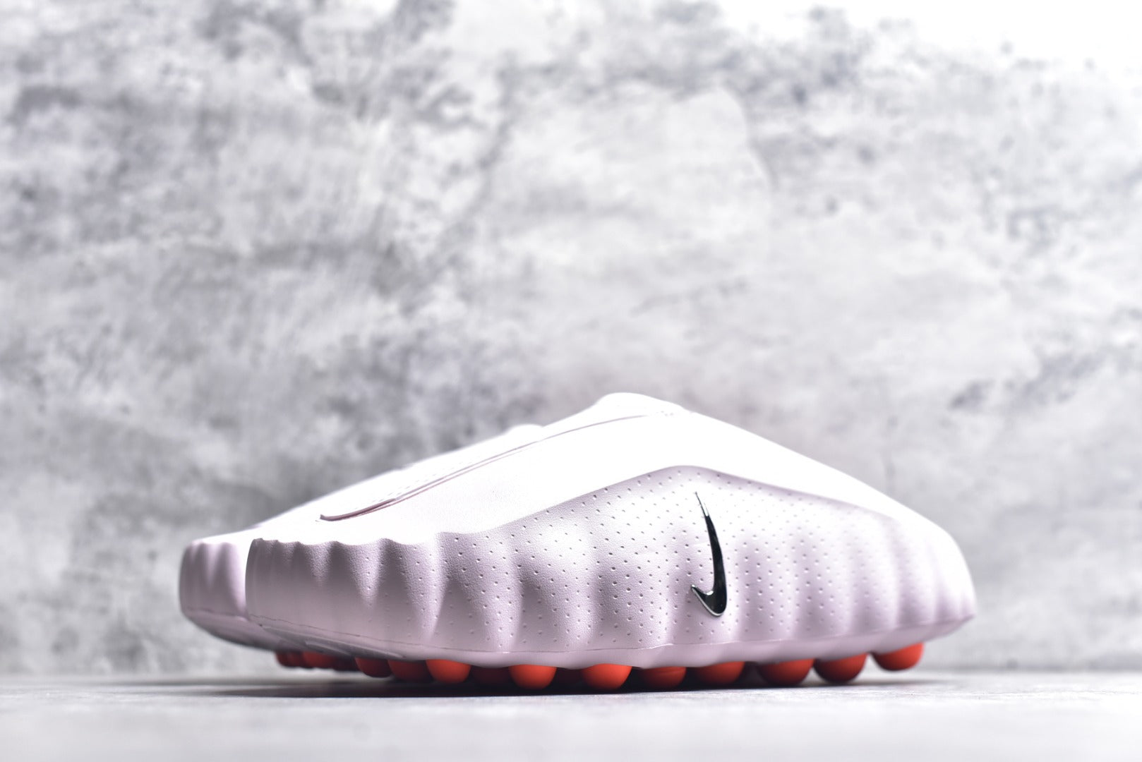 Nike Mind 001 Closed-Toe Massage Slide HQ4309-610 Pearl Pink