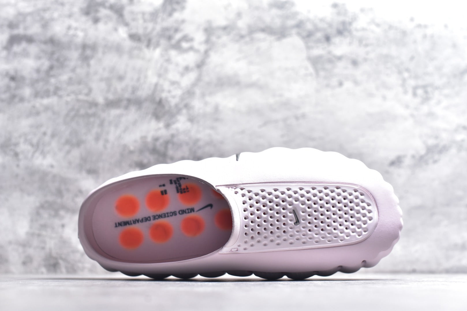 Nike Mind 001 Closed-Toe Massage Slide HQ4309-610 Pearl Pink