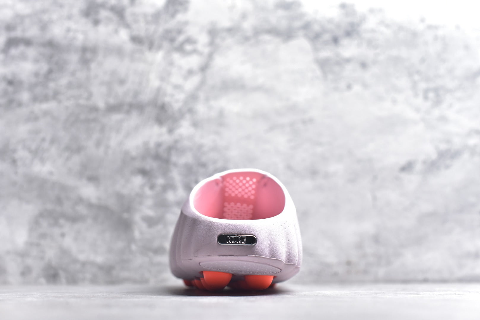 Nike Mind 001 Closed-Toe Massage Slide HQ4309-610 Pearl Pink