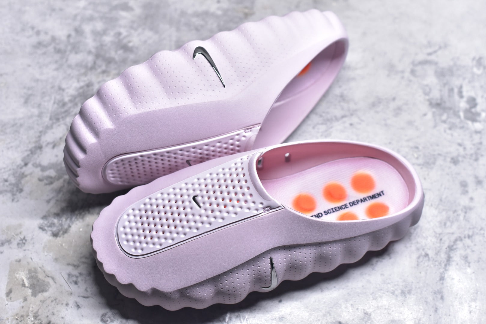 Nike Mind 001 Closed-Toe Massage Slide HQ4309-610 Pearl Pink
