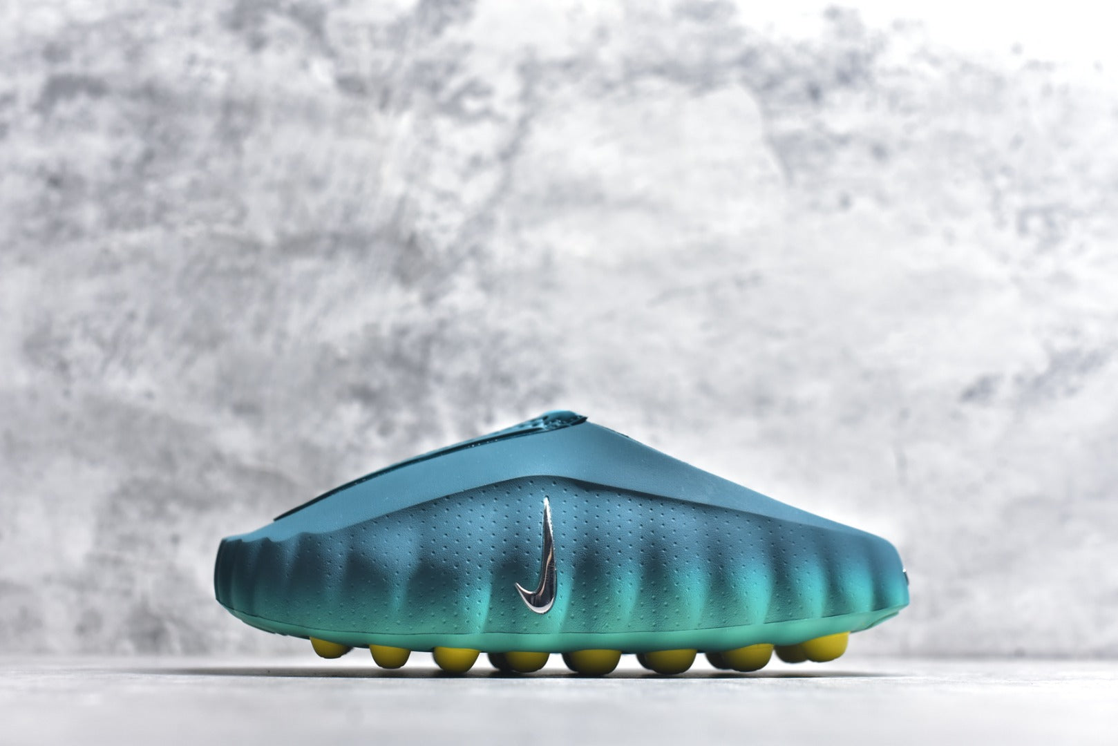 Nike Mind 001 Closed-Toe Massage Slide HQ4307-301 Geode Blue-Green