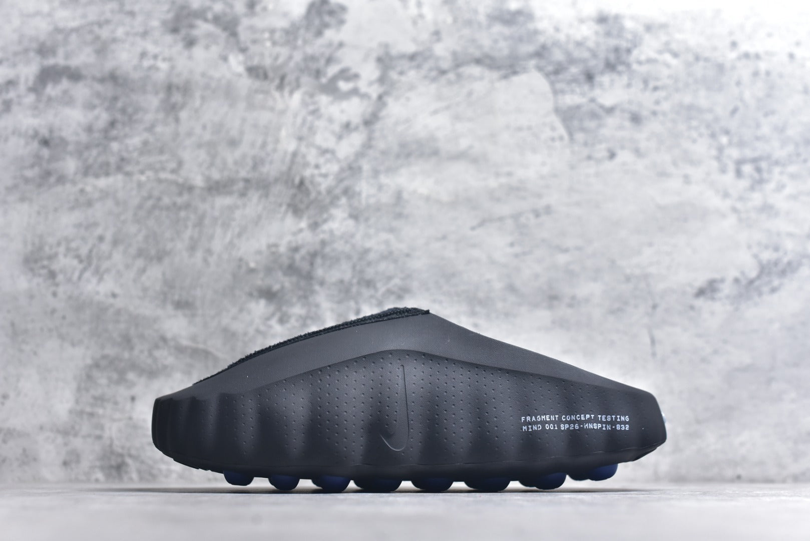 Fragment Design x Nike Mind 001 Collaboration Closed-Toe Massage Slide IQ8502-001