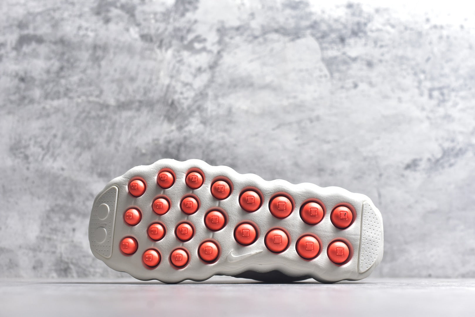 Nike Mind 002 Training Sneaker HQ4310-002