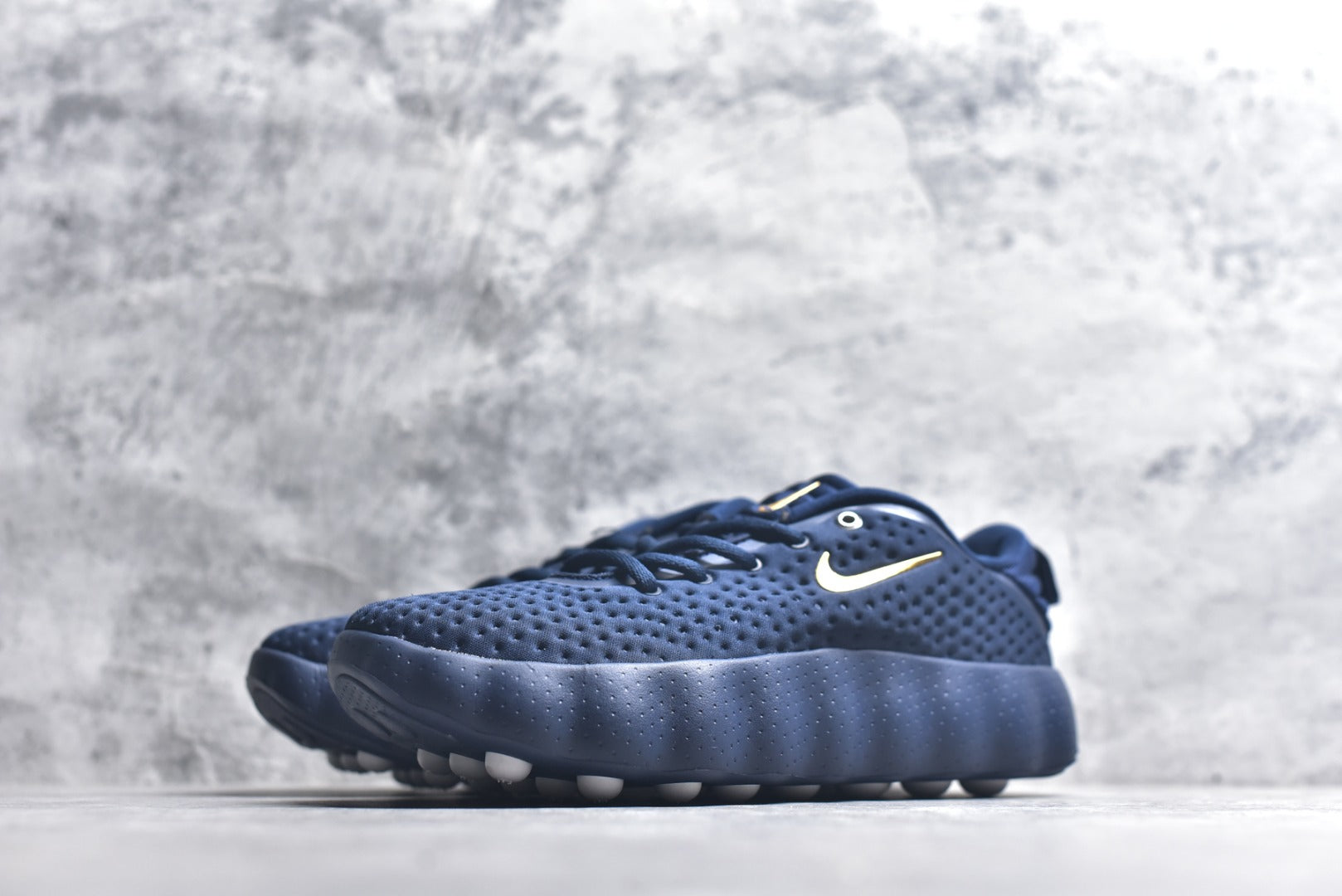 Nike Mind 002 Training Sneaker HQ4308-007