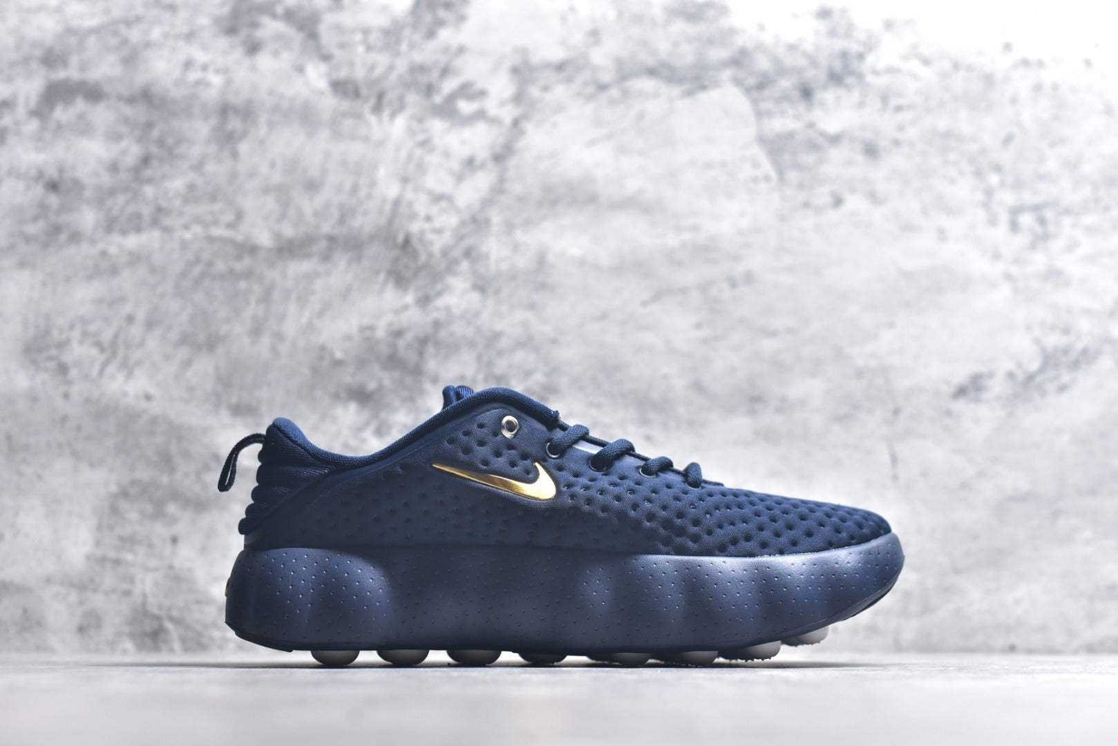 Nike Mind 002 Training Sneaker HQ4308-007
