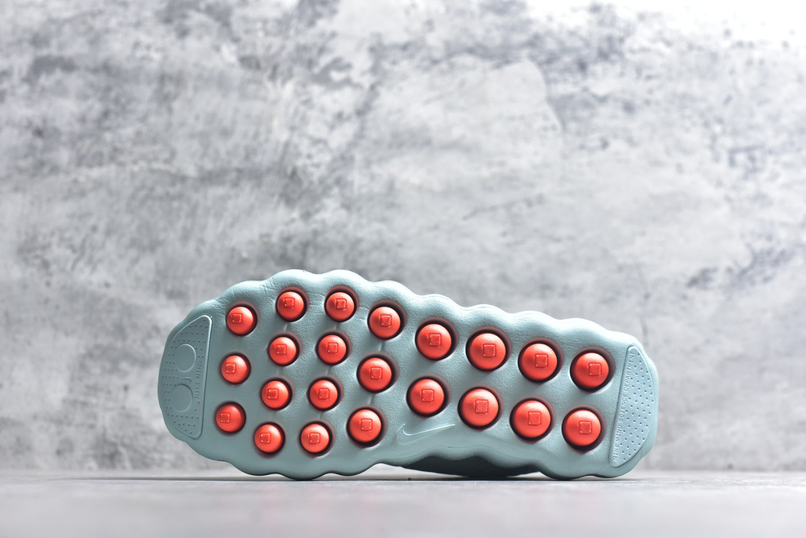 Nike Mind 002 Training Sneaker HQ4308-011