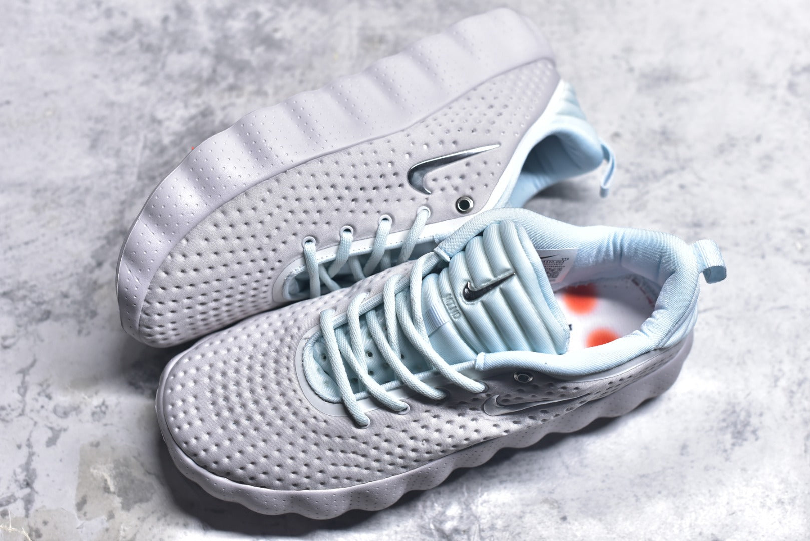 Nike Mind 002 Training Sneaker HQ4310-002