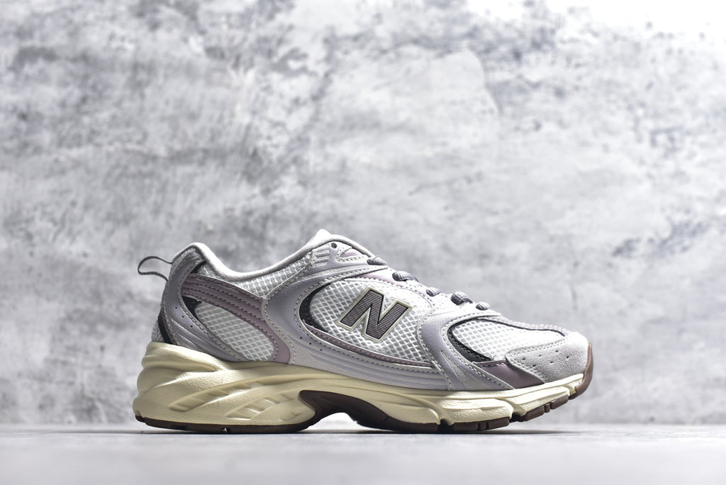 New Balance 530 Retro Breathable Running Sneaker U5307VI (Unisex)