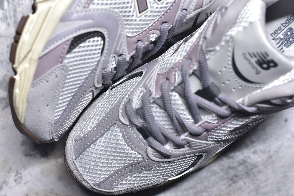 New Balance 530 Retro Breathable Running Sneaker U5307VI (Unisex)
