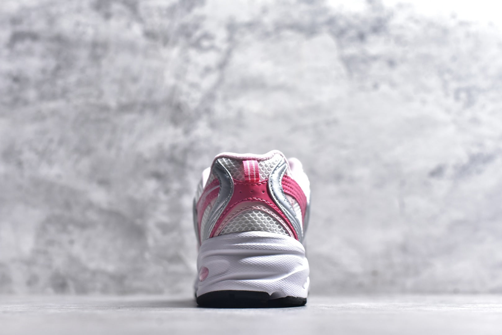 New Balance 530 Retro Breathable Running Sneaker U53022Q (Unisex)