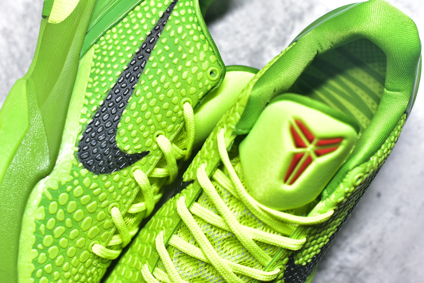 Nike Zoom Kobe 6 | Performance Basketball Shoe | CW2190-300