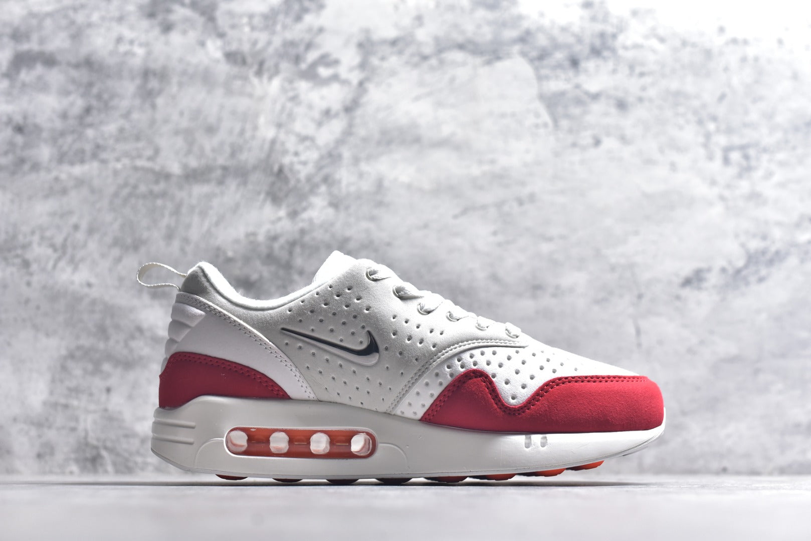 Nike Air Max 1 | Air-Cushioned Lifestyle Sneaker | DQ3989-001