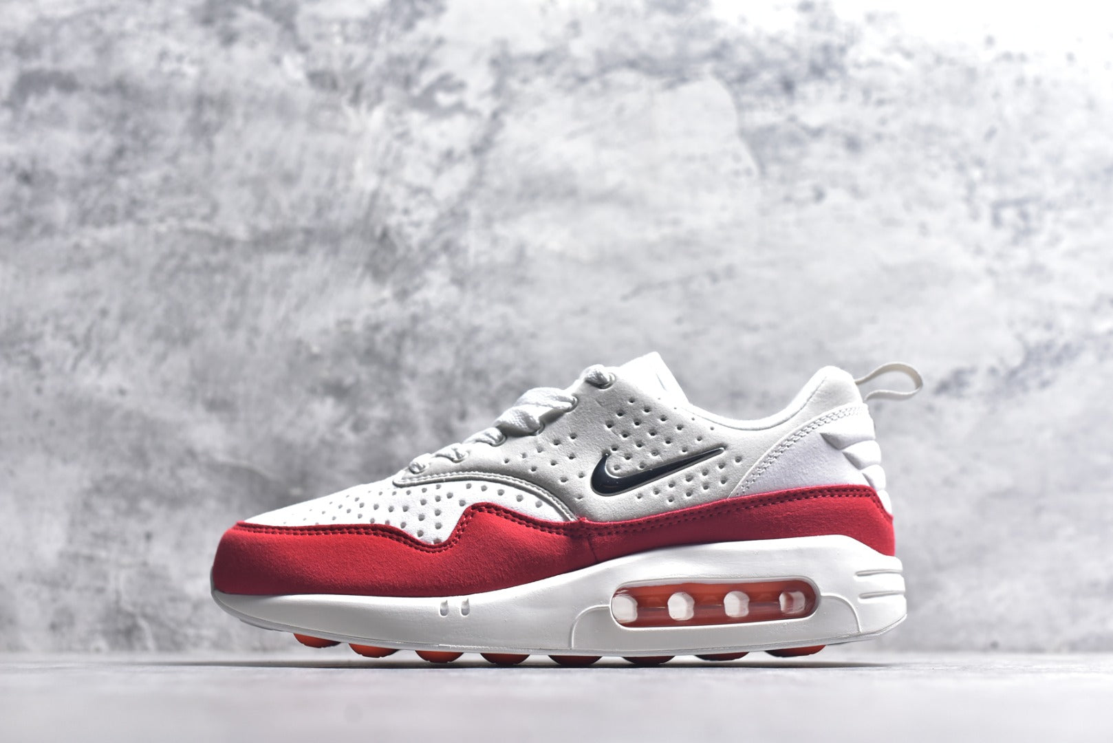 Nike Air Max 1 | Air-Cushioned Lifestyle Sneaker | DQ3989-001