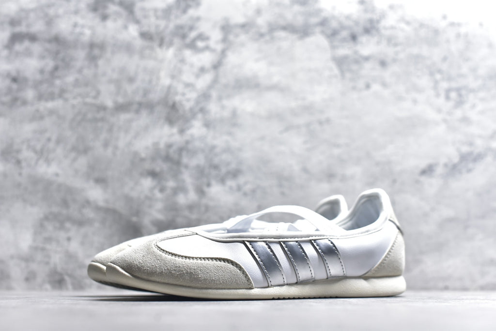 Adidas Barreda Mary Jane | Lightweight Flat Casual Shoe | HQ7400
