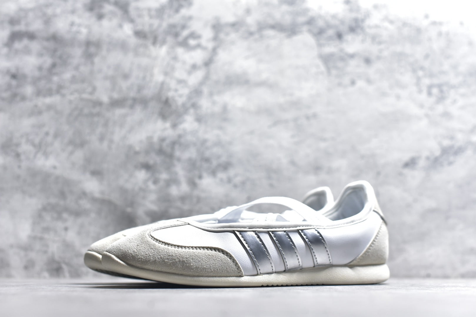 Adidas Barreda Mary Jane | Lightweight Flat Casual Shoe | HQ7400