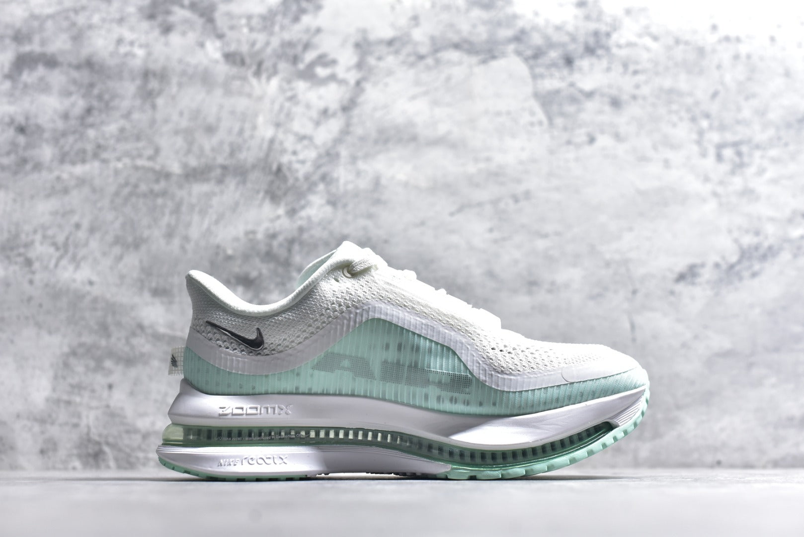 Nike Air Zoom Pegasus Premium | Air-Cushioned Running Shoe | HQ2593-103