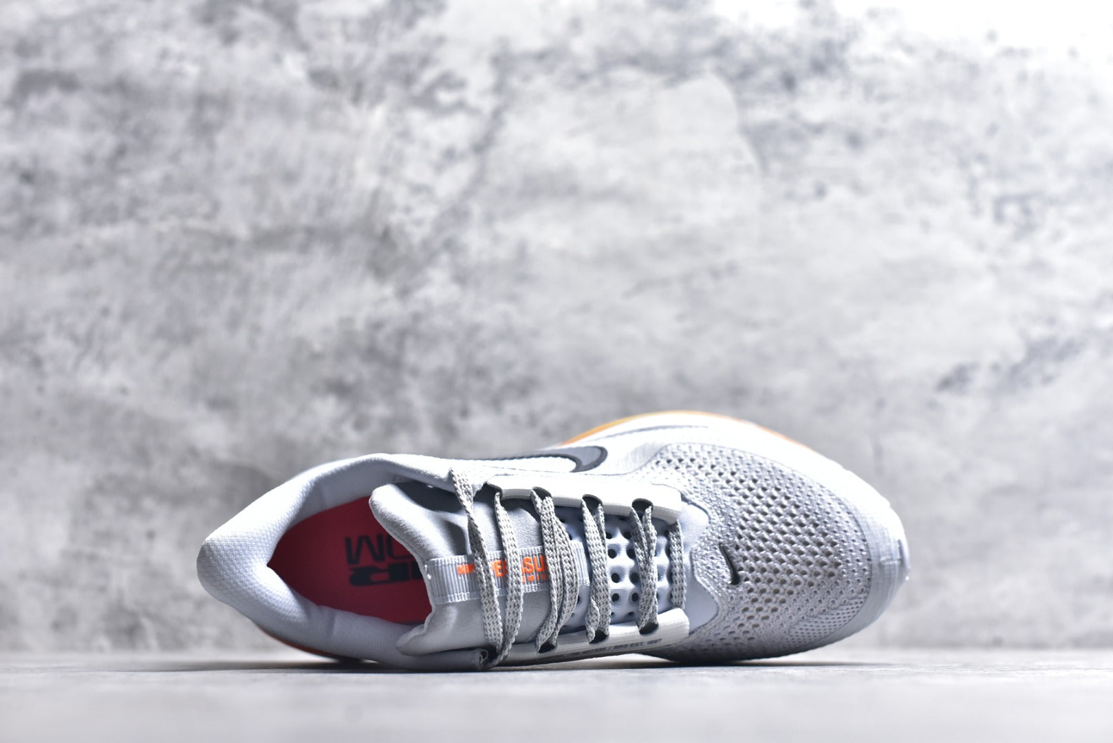 Nike Air Zoom Pegasus Premium | Air-Cushioned Running Shoe | HQ2593-001