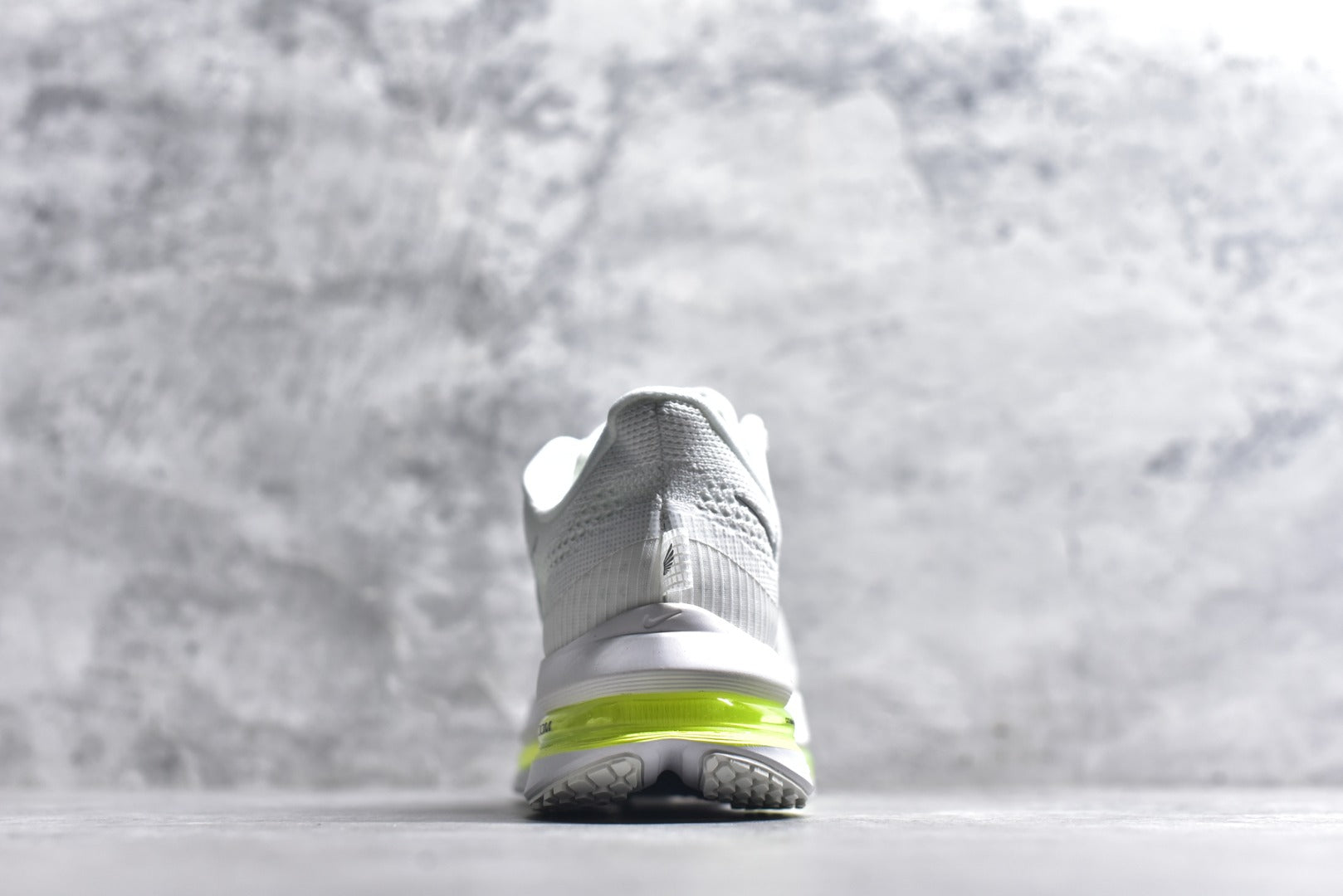 Nike Air Zoom Pegasus Premium | Air-Cushioned Running Shoe | HQ2593-100