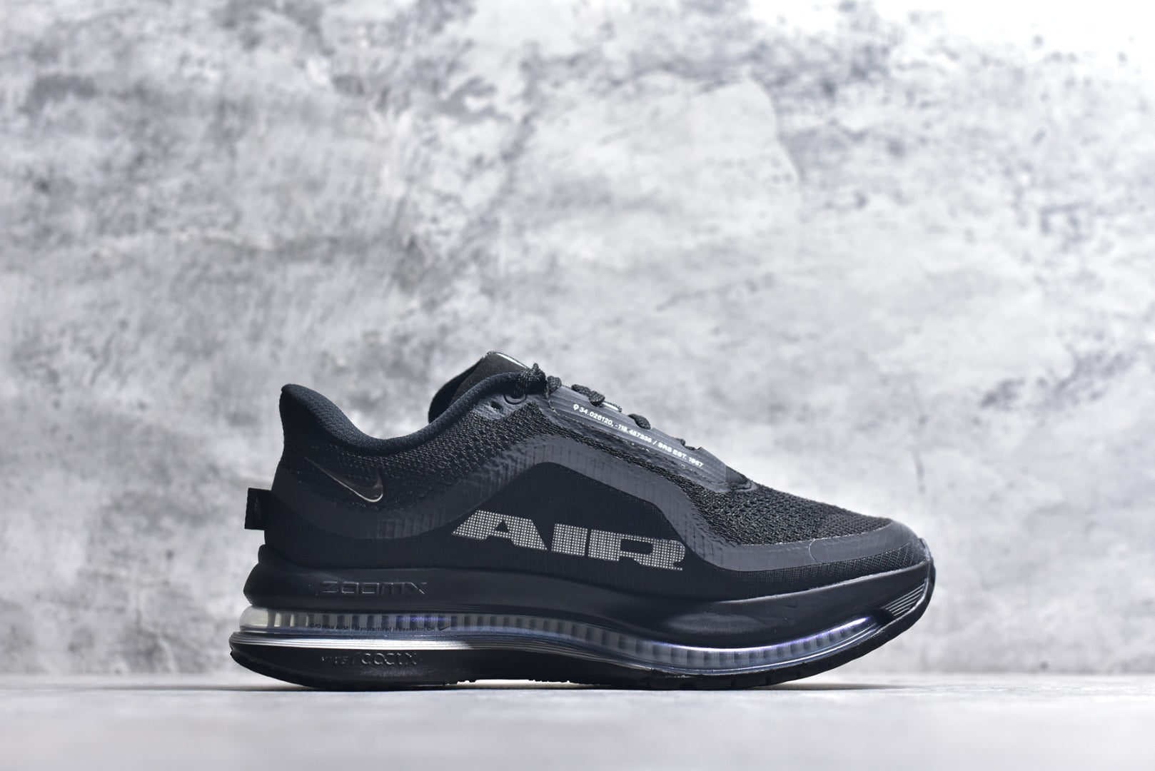 Nike Air Zoom Pegasus Premium | Air-Cushioned Running Shoe | HQ2593-005