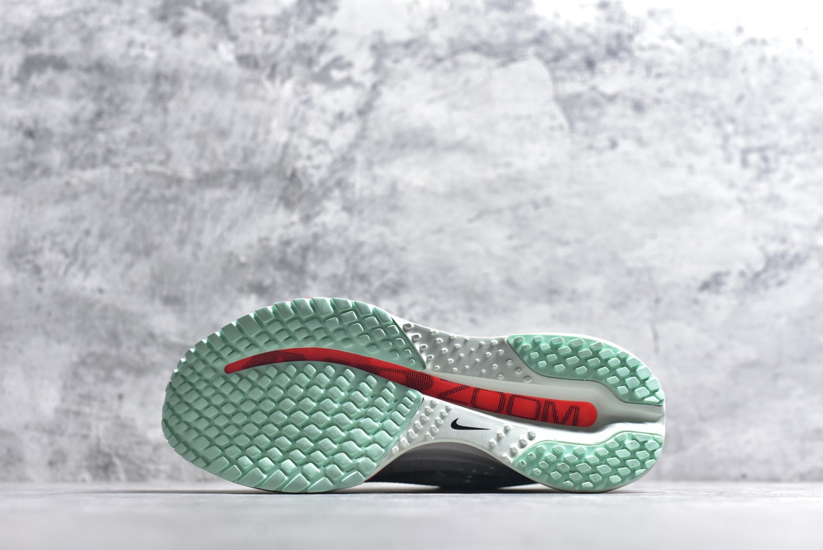 Nike Air Zoom Pegasus Premium | Air-Cushioned Running Shoe | HQ2592-301