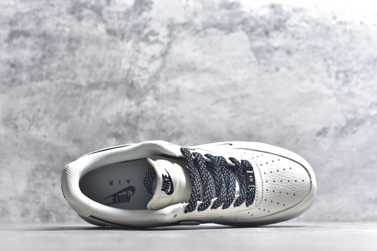 Nike Air Force 1 Low — MM5288-072 Sail / Black