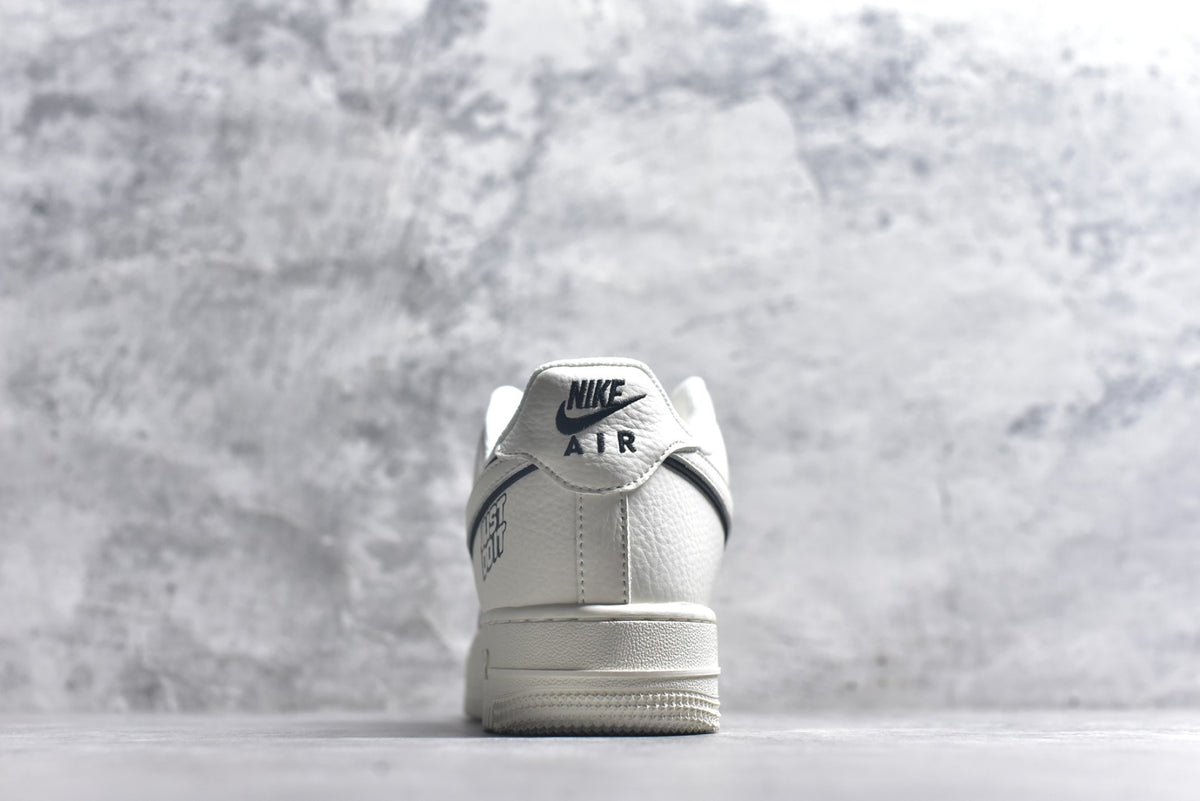 Nike Air Force 1 Low — MM5288-072 Sail / Black