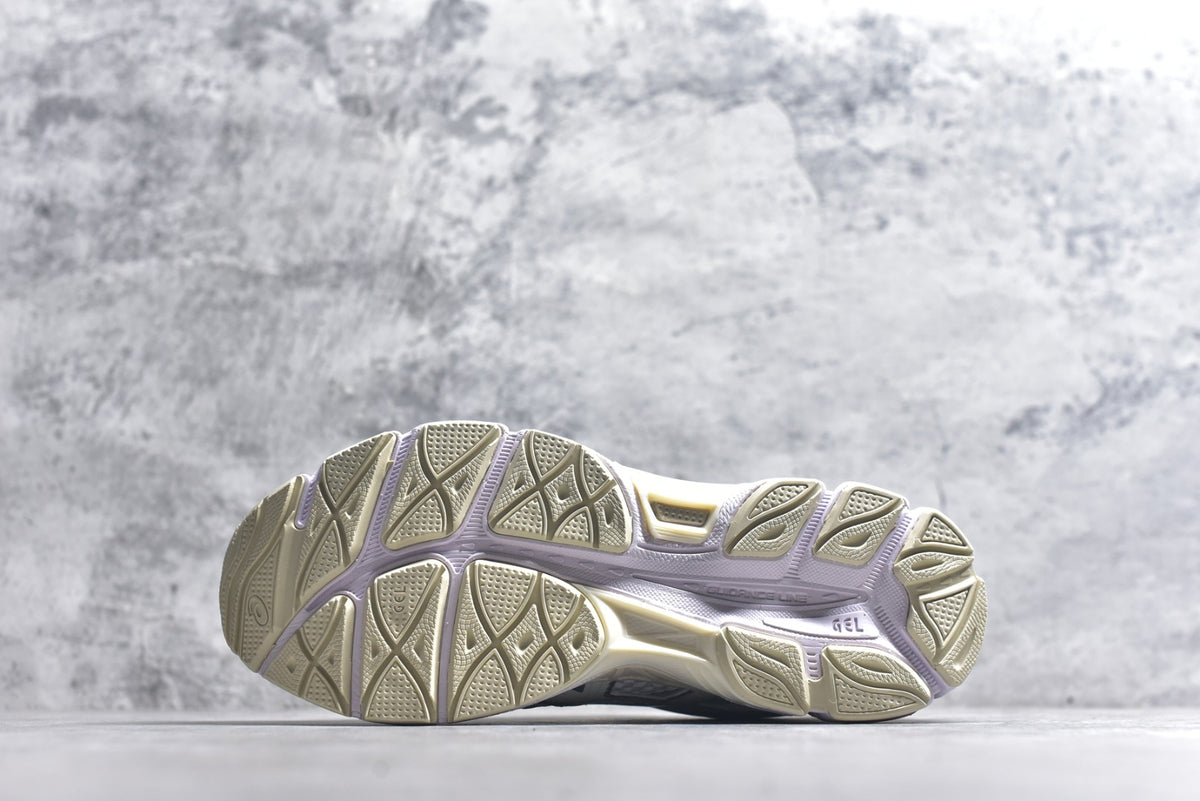 Asics Gel-Cumulus 16 Running Shoe — 1203A733-102 White