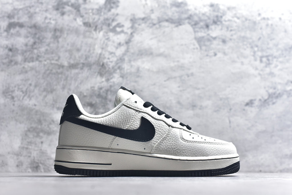 Nike Air Force 1 '07 LV8 — NH0601-546