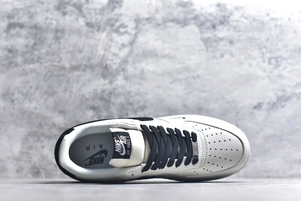 Nike Air Force 1 '07 LV8 — NH0601-546