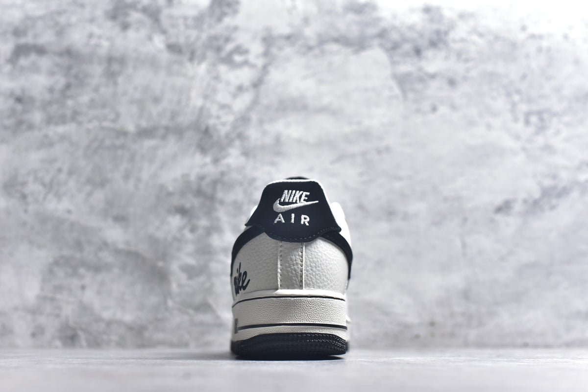 Nike Air Force 1 '07 LV8 — NH0601-546
